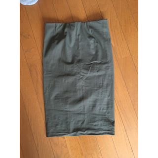 ルシェルブルー(LE CIEL BLEU)のタイトスカート 夏物 ナイロン素材 カーキ 38サイズ ルシェルブルー(ひざ丈スカート)