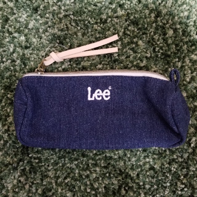 Lee(リー)のLee マルチポーチ(DENIM) レディースのファッション小物(ポーチ)の商品写真