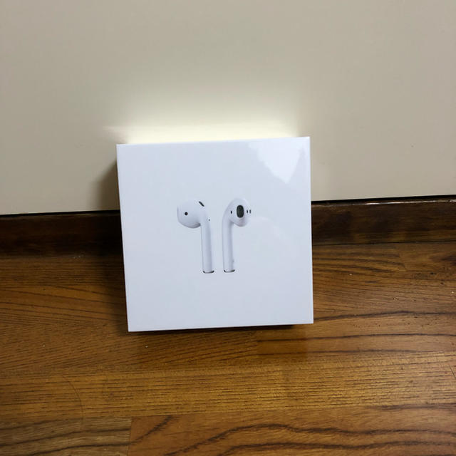 【絶品】 Apple - AirPods 第二世代(新品未開封) ヘッドフォン/イヤフォン