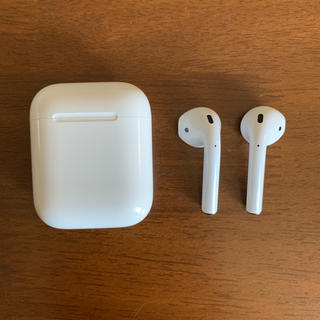 アップル(Apple)のApple AirPods(ヘッドフォン/イヤフォン)