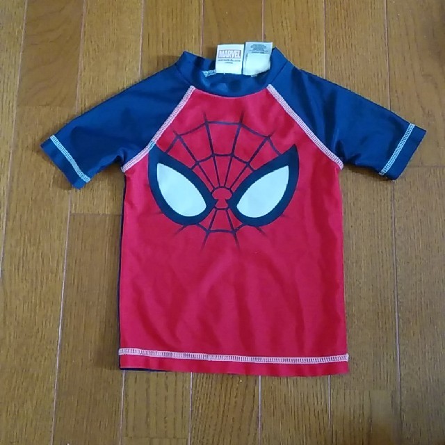 スパイダーマン　ラッシュガード キッズ/ベビー/マタニティのキッズ服男の子用(90cm~)(水着)の商品写真