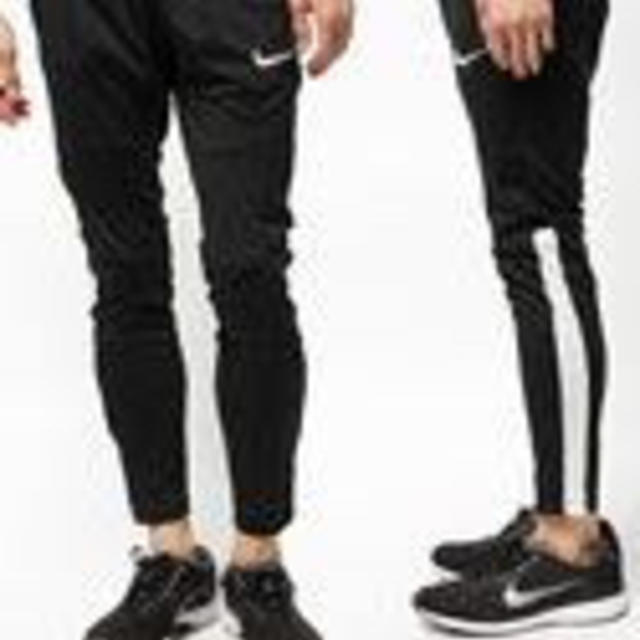 NIKE(ナイキ)のナイキズボン メンズのパンツ(スラックス)の商品写真