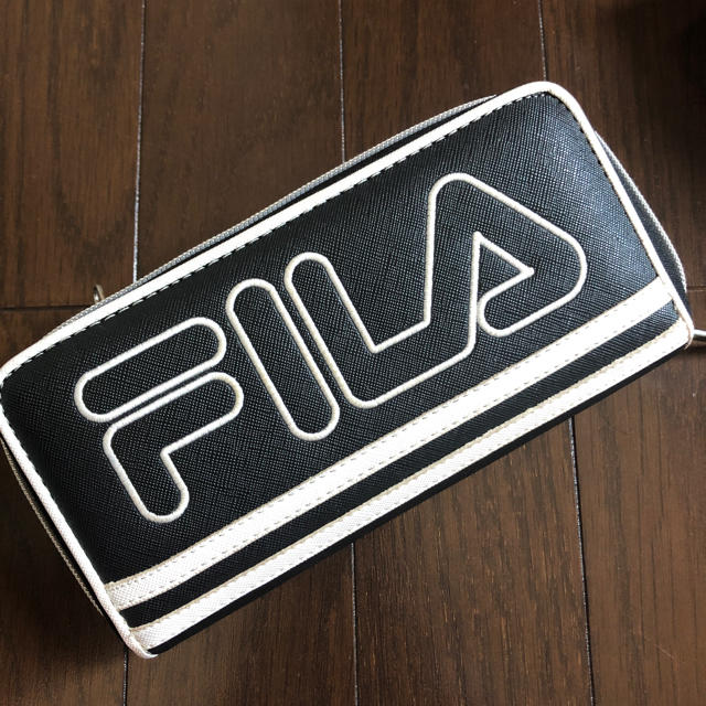 FILA(フィラ)のFILA 長財布 レディースのファッション小物(財布)の商品写真