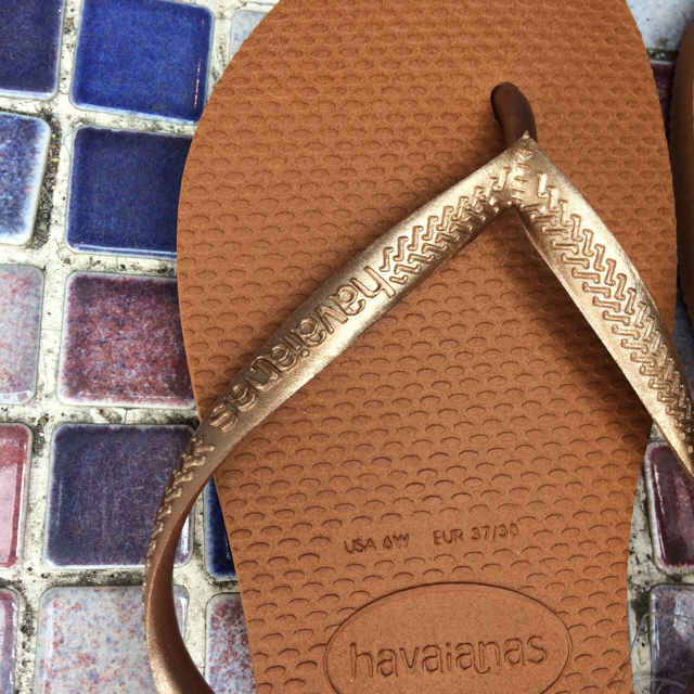 havaianas(ハワイアナス)の新品 アウトレット ハワイアナス ビーチサンダル スリム 63 レディースの靴/シューズ(ビーチサンダル)の商品写真