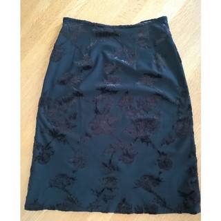エムケーミッシェルクラン(MK MICHEL KLEIN)のミッシェルクラン　黒スカート(ひざ丈スカート)