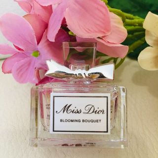 クリスチャンディオール(Christian Dior)の新品未使用♡クリスチャンディオール ミスディオール ブルーミングブーケ♡(香水(女性用))