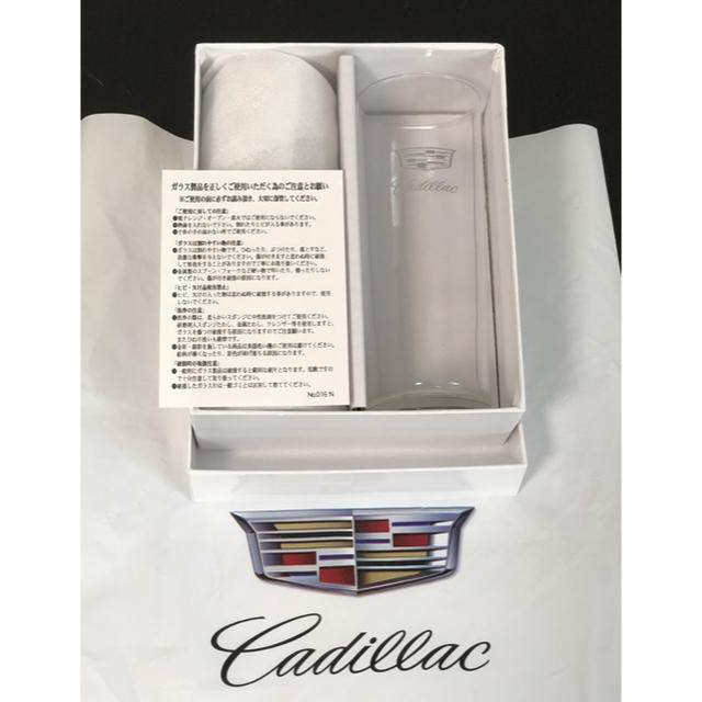 Cadillac(キャデラック)の【 新品・非売品 】Cadillac（ キャデラック ）ペアーグラス  セット インテリア/住まい/日用品のキッチン/食器(グラス/カップ)の商品写真