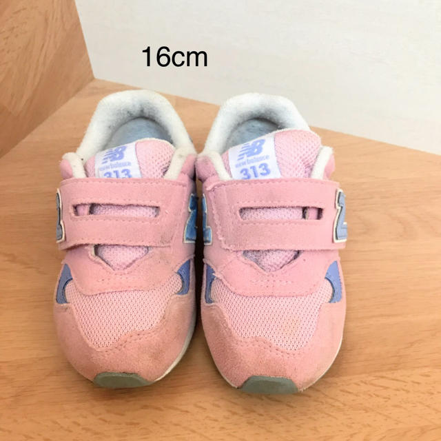 New Balance(ニューバランス)の専用☆ニューバランス スニーカー 16cm キッズ/ベビー/マタニティのキッズ靴/シューズ(15cm~)(スニーカー)の商品写真