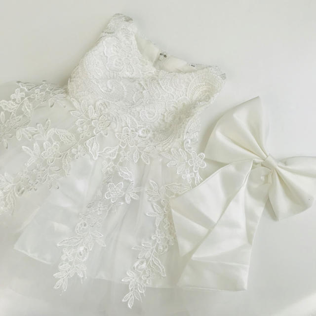 新品♡70cm♡真っ白な豪華可愛いプリンセスベビードレス♡  キッズ/ベビー/マタニティのベビー服(~85cm)(セレモニードレス/スーツ)の商品写真