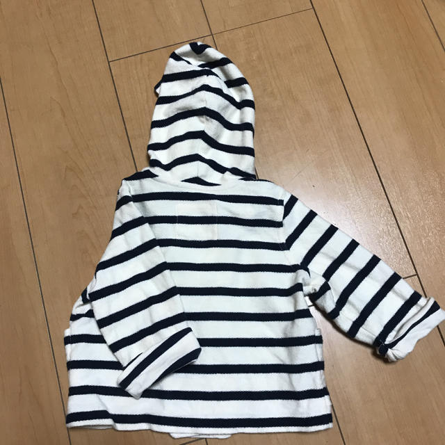 GAP Kids(ギャップキッズ)のギャップ パーカー キッズ/ベビー/マタニティのベビー服(~85cm)(トレーナー)の商品写真