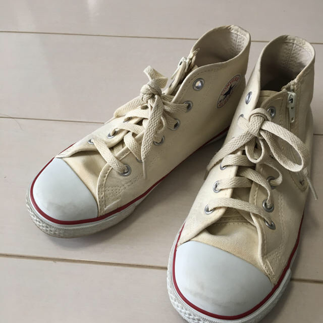 CONVERSE(コンバース)のコンバースハイカット  22センチ キッズ/ベビー/マタニティのキッズ靴/シューズ(15cm~)(スニーカー)の商品写真