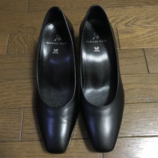 ワコール(Wacoal)のパンプス 黒 ワコール サクセス ウォーク  22センチ 3E ヒール5センチ(ハイヒール/パンプス)