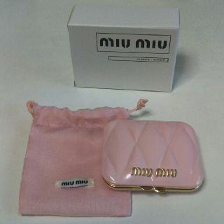 ミュウミュウ(miumiu)のぽん様専用☆新品未使用ミュウミュウのミラー(ミラー)