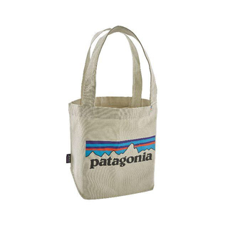 パタゴニア(patagonia)のパタゴニア ミニ トート P-6 Logo　PLBS(トートバッグ)