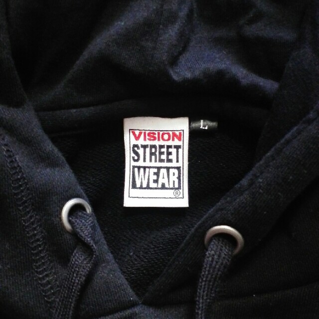 VISION STREET WEAR(ヴィジョン ストリート ウェア)の【値下げしました!】VISION STREET WEAR パーカー　黒 レディースのトップス(パーカー)の商品写真