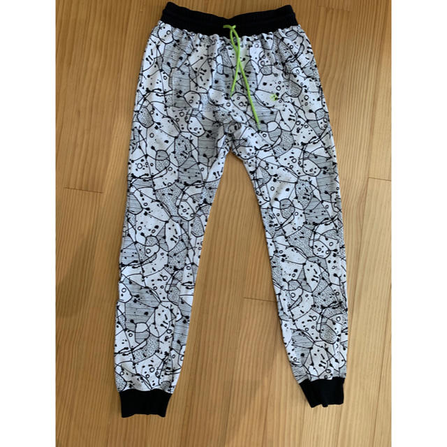 Zumba - ズンバスウェットパンツ Sの通販 by htmlucky's shop|ズンバ ... ZUMBA ズンバ スウェットパンツ