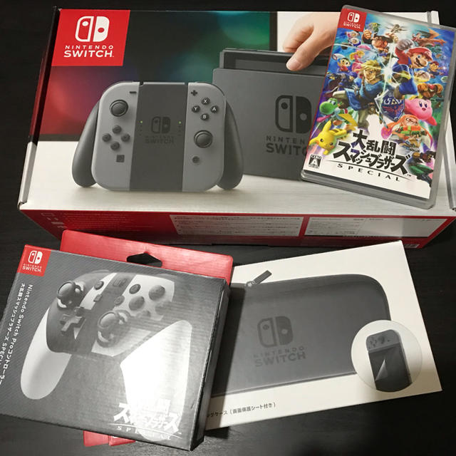 Nintendo Switch(ニンテンドースイッチ)のNintendo switch プロコン スマブラ 本体ケース セット エンタメ/ホビーのゲームソフト/ゲーム機本体(家庭用ゲーム機本体)の商品写真