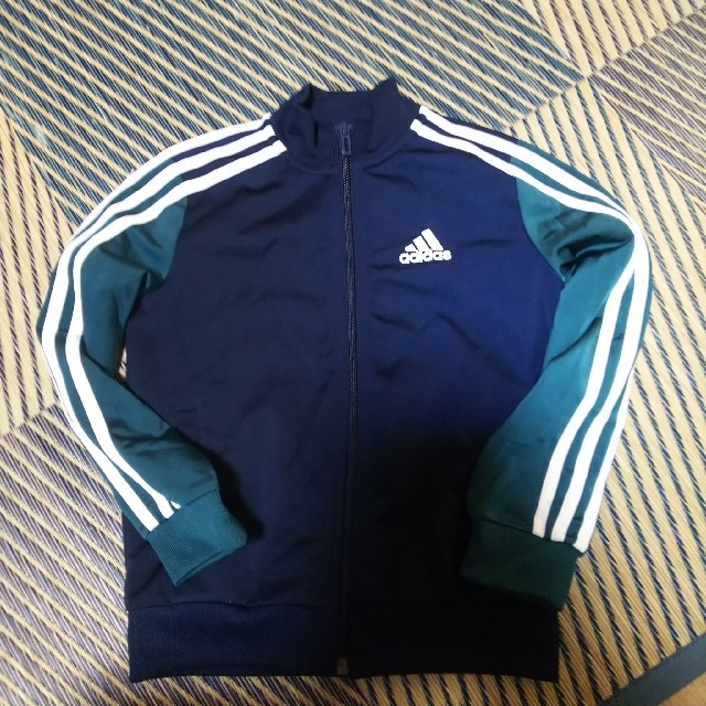 adidas(アディダス)の美品 adidas ジャージ サッカー 120cm キッズ/ベビー/マタニティのキッズ服男の子用(90cm~)(ジャケット/上着)の商品写真