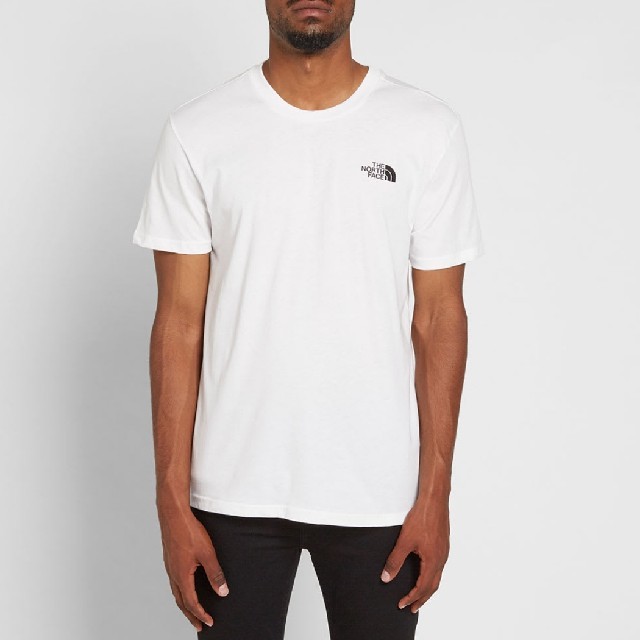 THE NORTH FACE(ザノースフェイス)のSサイズ THE NORTH FACE SIMPLE DOME TEE メンズのトップス(Tシャツ/カットソー(半袖/袖なし))の商品写真