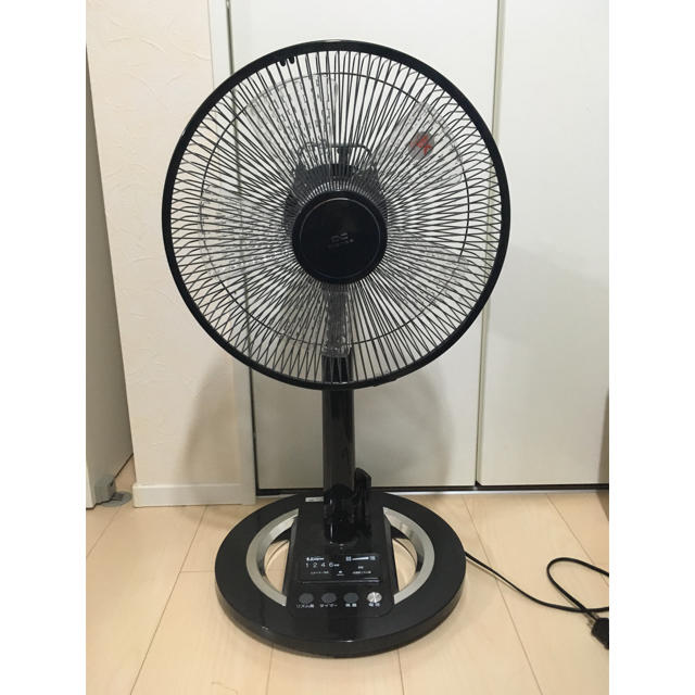 DCモーター 扇風機 スマホ/家電/カメラの冷暖房/空調(扇風機)の商品写真