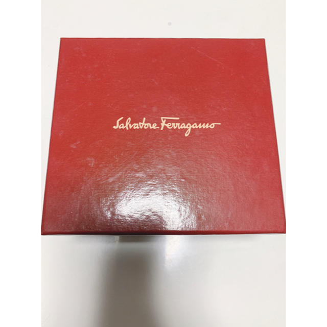 Salvatore Ferragamo(サルヴァトーレフェラガモ)のフェラガモ 二つ折り財布 レディースのファッション小物(財布)の商品写真