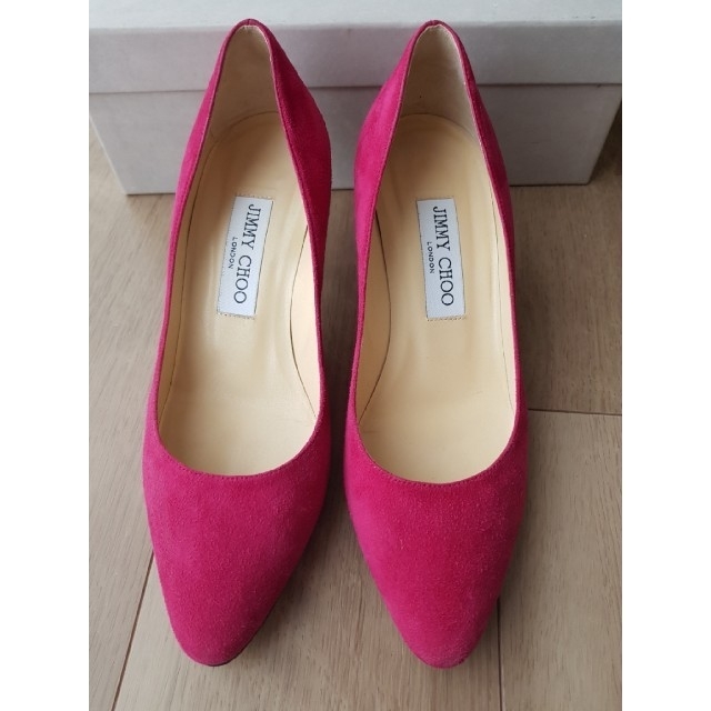 JIMMY CHOO(ジミーチュウ)のJIMMY CHOO MATCH SUEDE RASPBERRY 37 レディースの靴/シューズ(ハイヒール/パンプス)の商品写真