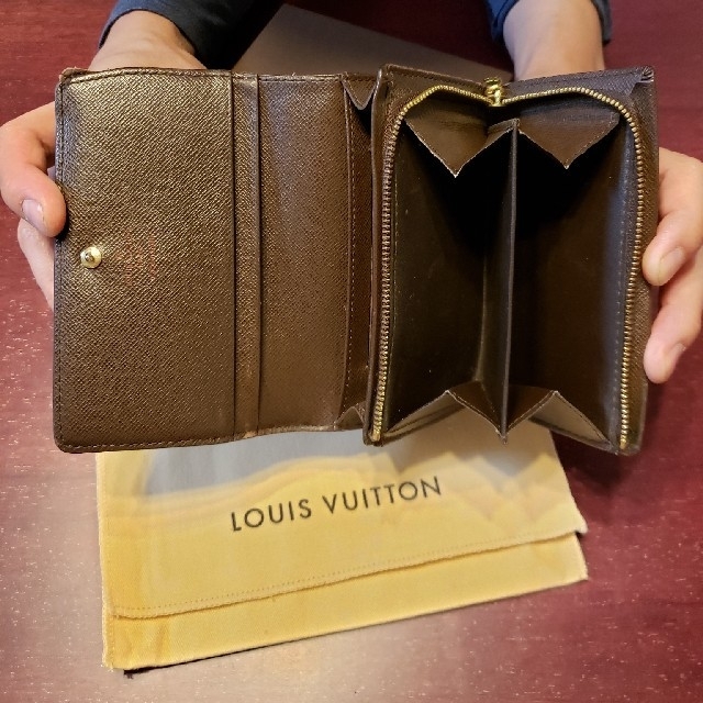 LOUIS VUITTON(ルイヴィトン)のダミエ財布 レディースのファッション小物(財布)の商品写真