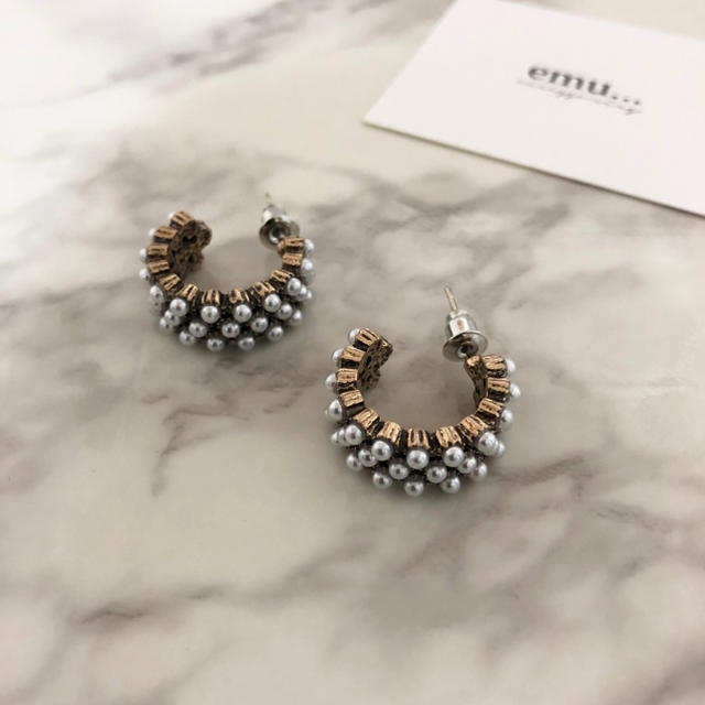 ZARA(ザラ)の♡様 専用 2点セット レディースのアクセサリー(ピアス)の商品写真