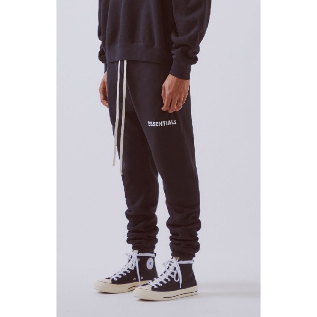 FEAR OF GOD(フィアオブゴッド)のfear of god essentials sweat pants S 黒 メンズのパンツ(その他)の商品写真