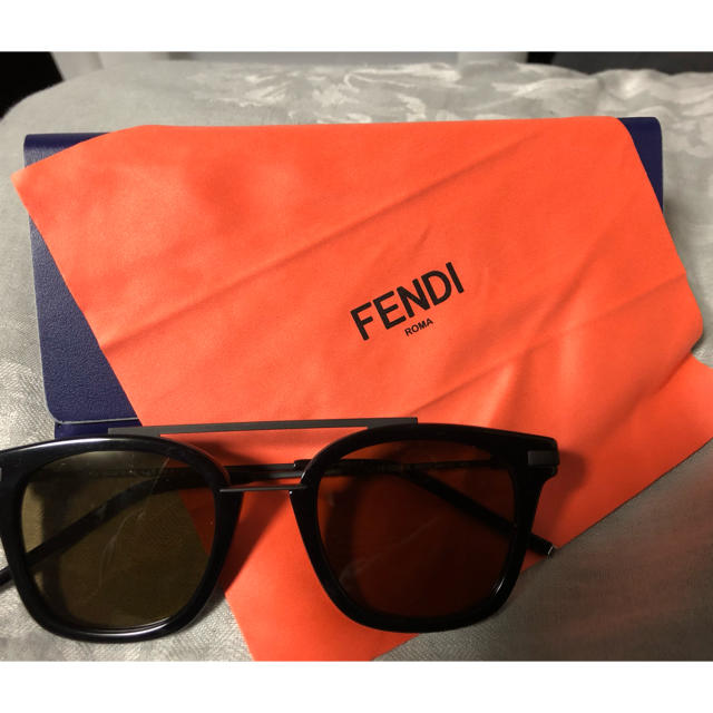 FENDI サングラス-