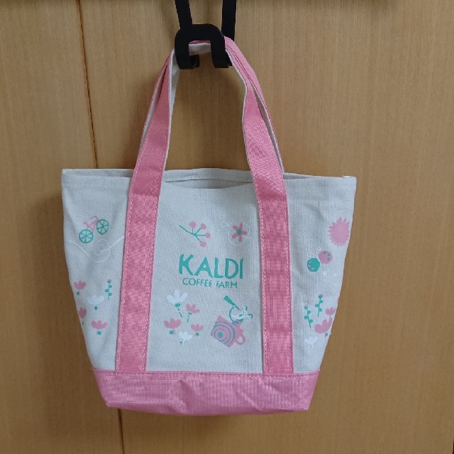 KALDI(カルディ)のKALDI  トートバッグ  春  未使用 レディースのバッグ(トートバッグ)の商品写真