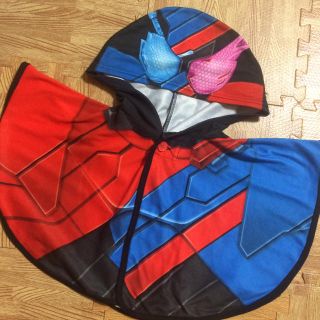 仮面ライダービルド 変身マント (特撮)