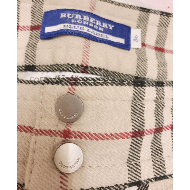 BURBERRY BLUE LABEL(バーバリーブルーレーベル)のBurberry 7部丈パンツ レディースのパンツ(クロップドパンツ)の商品写真