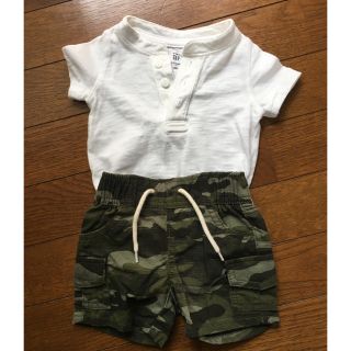 ベビーギャップ(babyGAP)のBaby GAP半袖ロンパース&半ズボン(ロンパース)