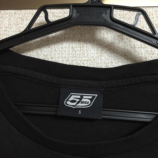 55DSL(フィフティーファイブディーエスエル)のDSL55 ティーシャツ メンズのトップス(Tシャツ/カットソー(半袖/袖なし))の商品写真