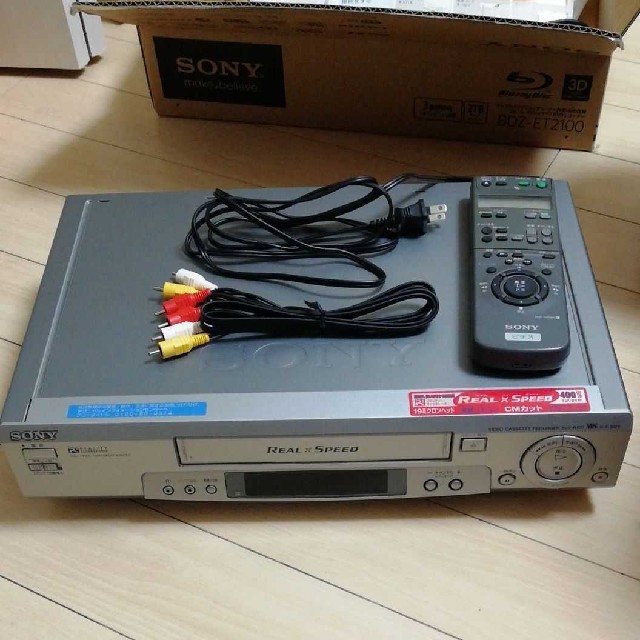 SONY(ソニー)のSONYビデオデッキ スマホ/家電/カメラのテレビ/映像機器(DVDプレーヤー)の商品写真