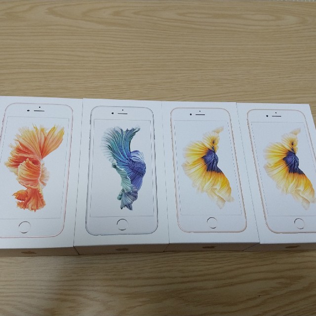 iPhone6s 32GB SIMフリー 4台