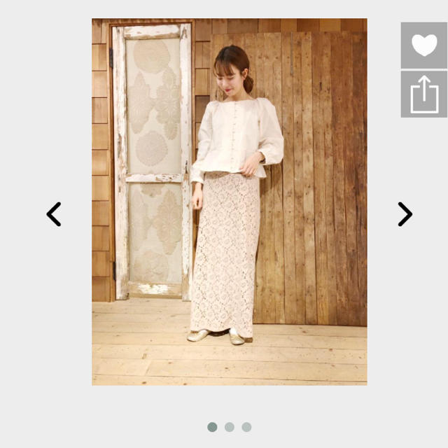 flower(フラワー)のswinging lace skirt ～ｽｳｨﾝｷﾞﾝｸﾞﾚｰｽｽｶｰﾄ レディースのスカート(ロングスカート)の商品写真