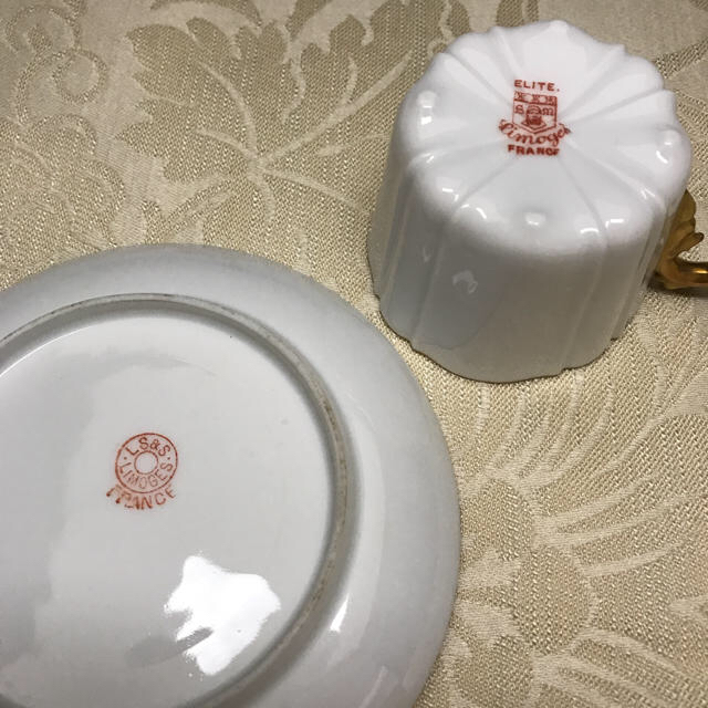 WEDGWOOD(ウェッジウッド)の★御専用【古リモージュ】アンティーク 金彩 金盛 デミタスカップ＆ソーサー インテリア/住まい/日用品のキッチン/食器(食器)の商品写真