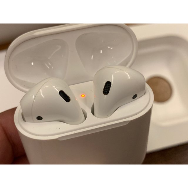 AirPods