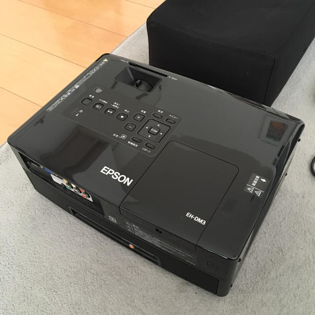 EPSON エプソン EH-DM3 ホームプロジェクター テレビ/映像機器 【即