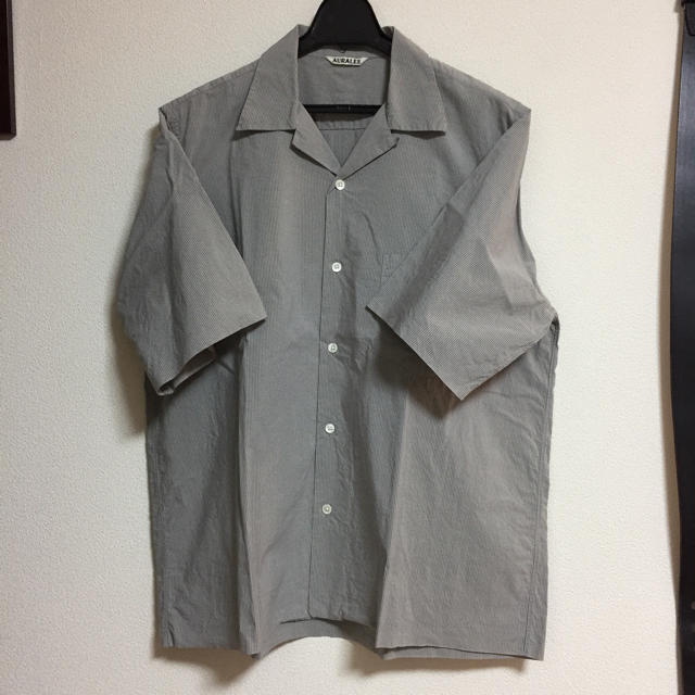 COMOLI(コモリ)のAURALEE オーラリー    オープンカラー ショートスリーブシャツ メンズのトップス(シャツ)の商品写真