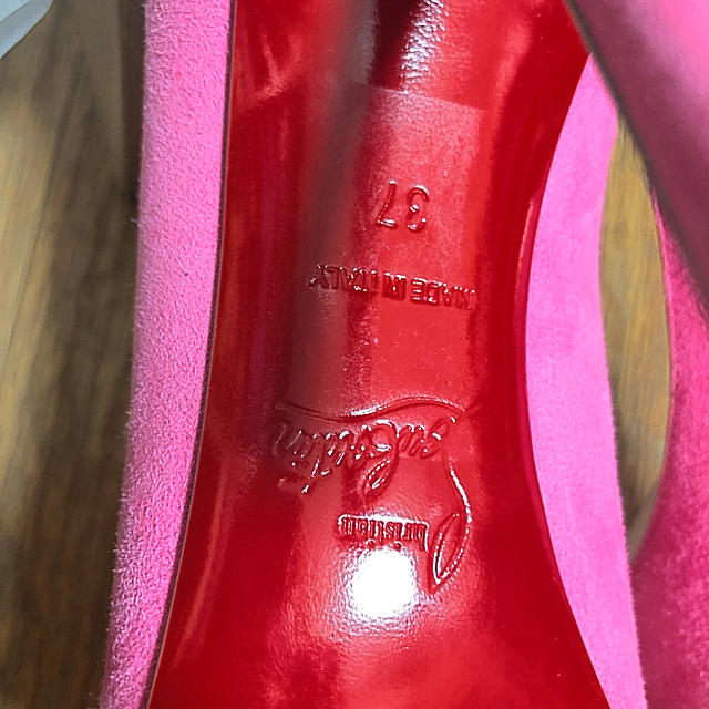 Christian Louboutin - 【ほぼ未使用】ルブタン 37の通販 by J Christian Louboutin - 【ほぼ未使用】ルブタン 37の通販 by J