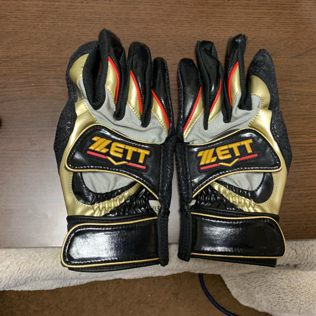 ZETT(ゼット)のバッティンググローブ 両手 Mサイズ チケットのスポーツ(野球)の商品写真