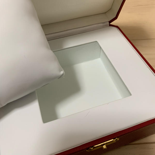 Cartier(カルティエ)のpinokio様ご専用 カルティエ 時計ケース二個 お手入れセット レディースのファッション小物(腕時計)の商品写真