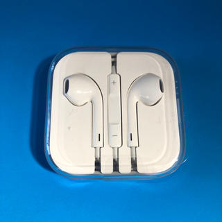 アップル(Apple)のApple EarPods with 3.5mm Headphone Plug(ヘッドフォン/イヤフォン)