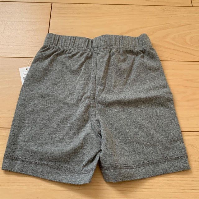 babyGAP(ベビーギャップ)の新品未使用babyGAPハーフパンツ キッズ/ベビー/マタニティのベビー服(~85cm)(パンツ)の商品写真