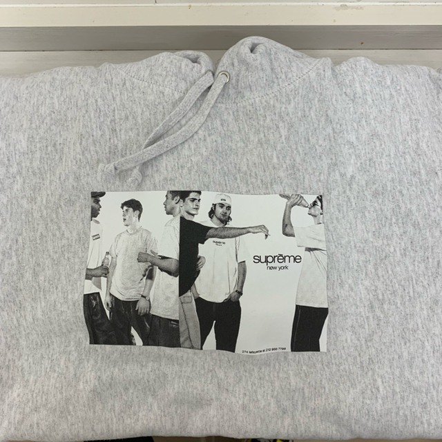 Supreme(シュプリーム)の supreme Classic Ad Hooded Sweatshirt メンズのトップス(パーカー)の商品写真