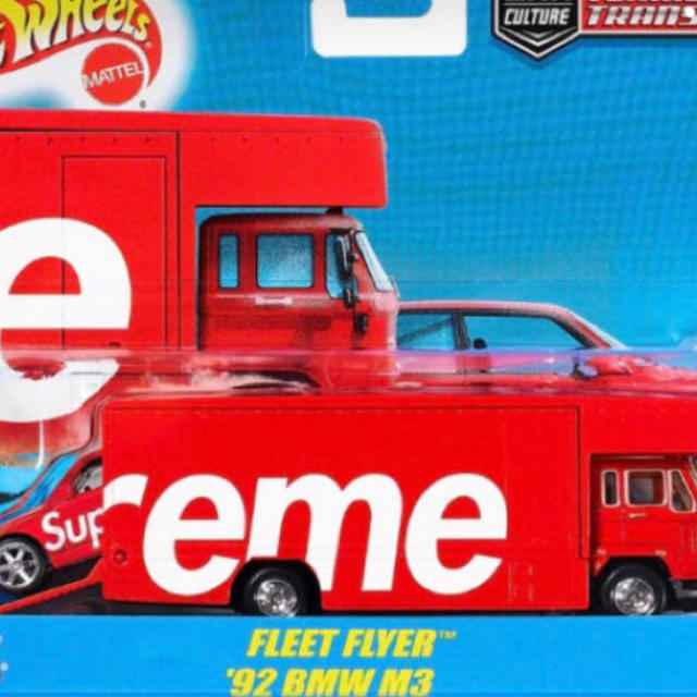 Supreme(シュプリーム)のSupreme Hot Wheel Fleet Flyer ＋ BMW M3 エンタメ/ホビーのおもちゃ/ぬいぐるみ(ミニカー)の商品写真