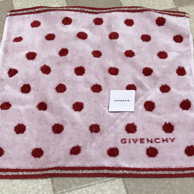 GIVENCHY(ジバンシィ)のジバンシー タオルハンカチ レディースのファッション小物(ハンカチ)の商品写真